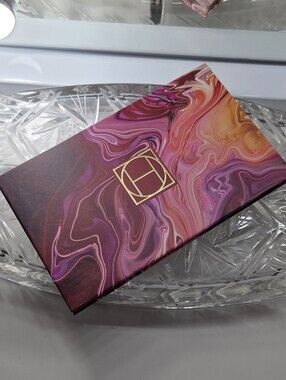 HipDot Zion Pressed Pigment Palette